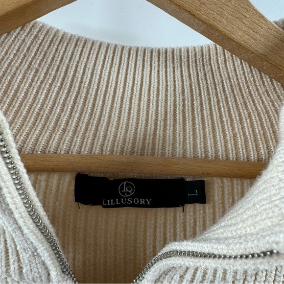 Lillusory Beige & White Striped Quarter-Zip Sweater – Size Large - Picture 4 of 5